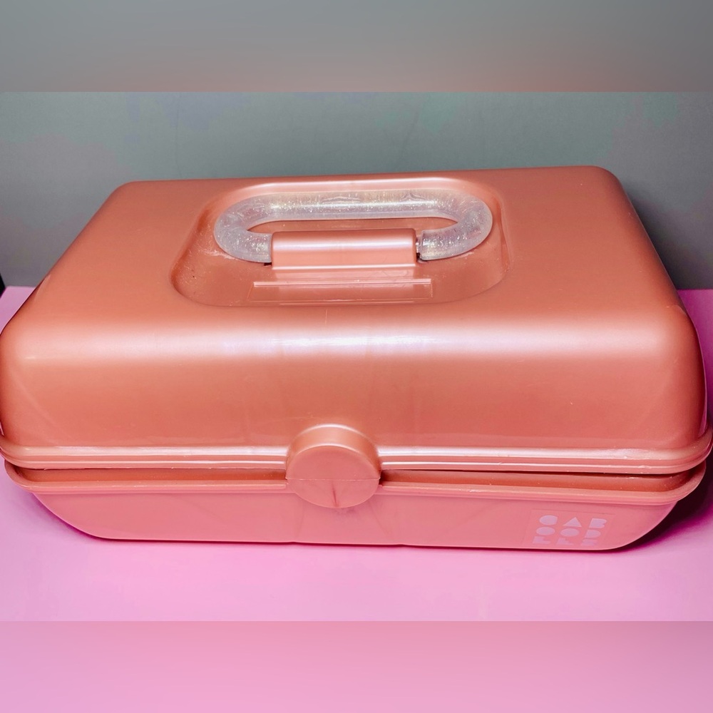 Caboodles Girls Blush Pink Coral Makeup Travel Plastic Case with Mirror